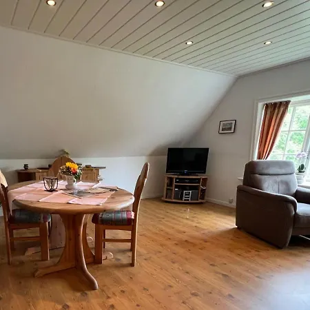 Finkenhof-wohnung-tulpe Archsum